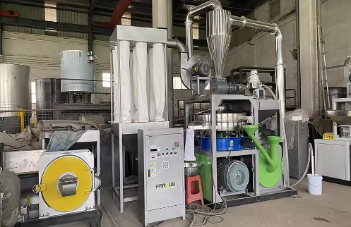 PE PP PVC Recycling Pulverizer Machine